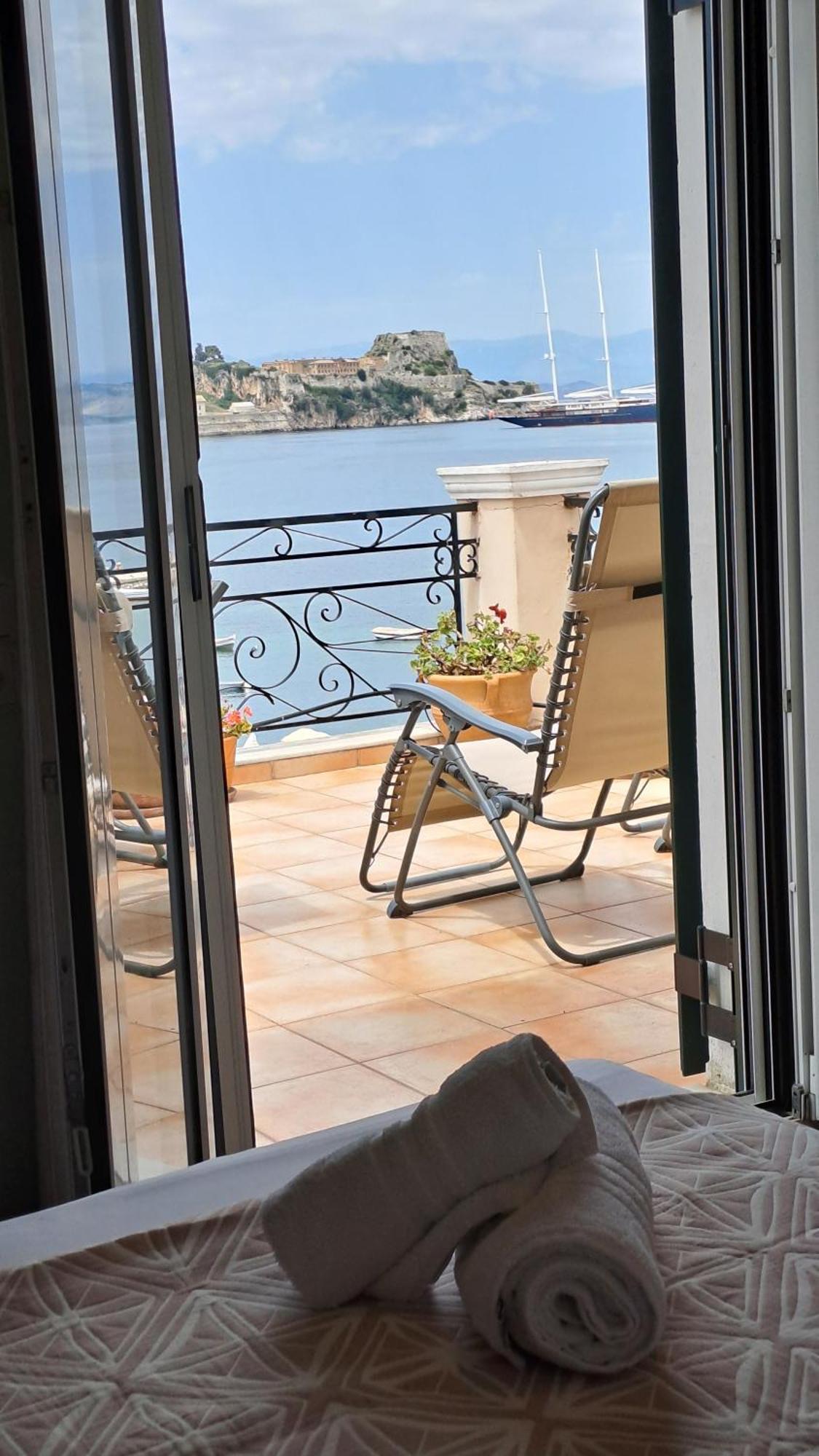 Garitsa Bay Apartment Corfu  Exterior foto